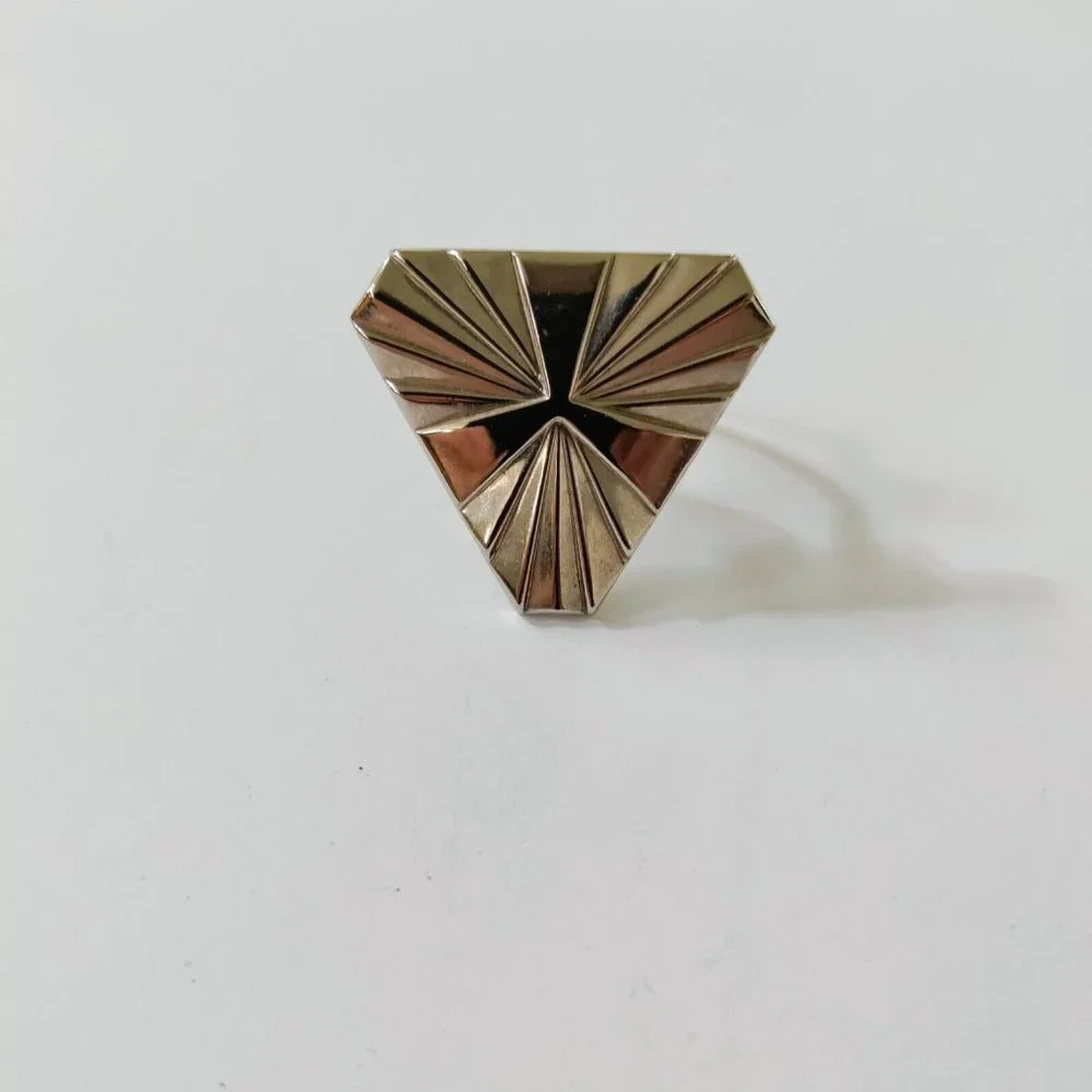 2/$20 Vtg Jeri-lou Silver Tone Triangle Scarf Dress Clip Etched Art Deco MCM